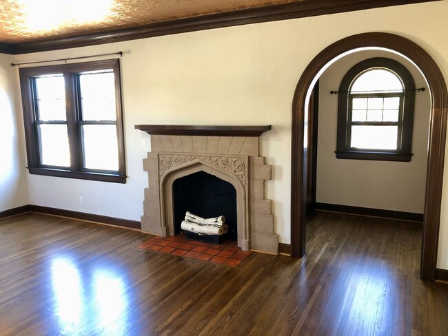 Foto del edificio - Beautifully renovated single-level home in...