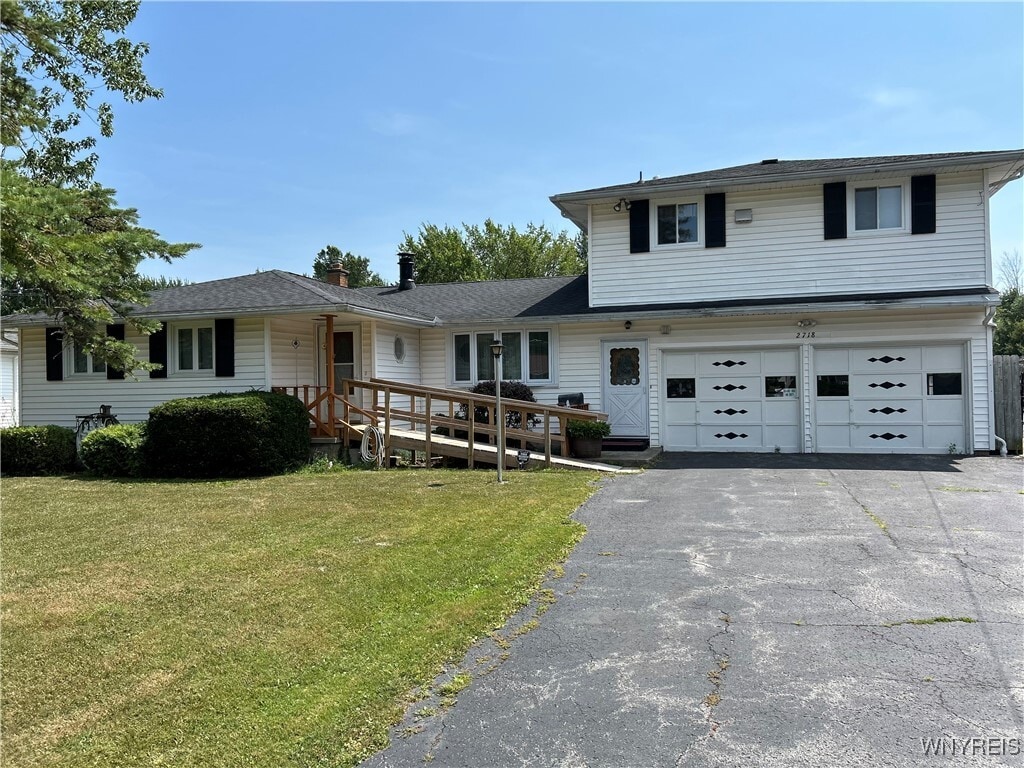 Primary Photo - 2718 Stenzel Ave