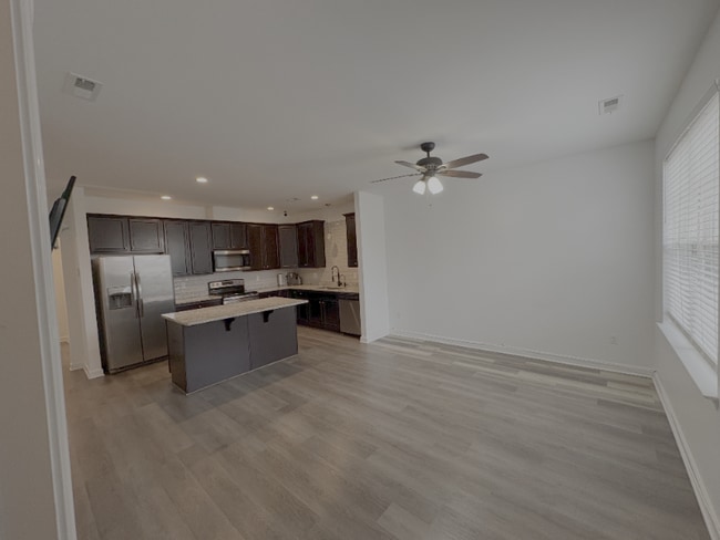 Building Photo - 2812 Church St