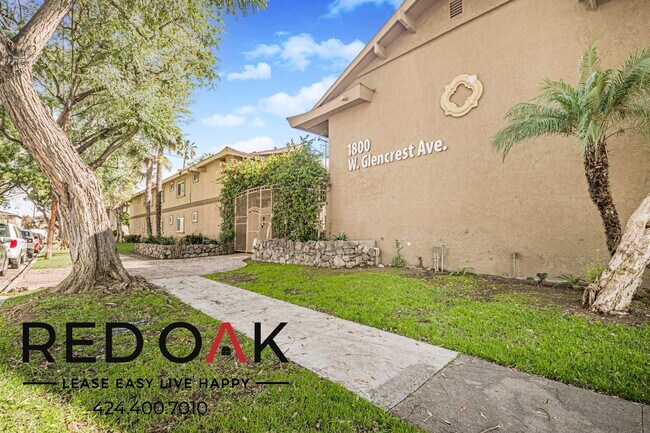 Foto del edificio - 1800 W Glencrest Ave