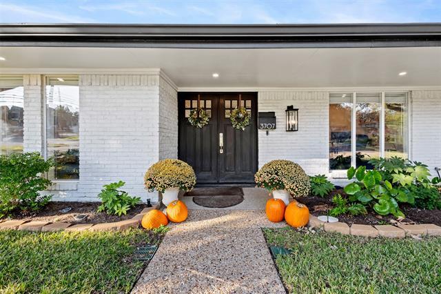 Foto del edificio - 3707 Pallos Verdas Dr