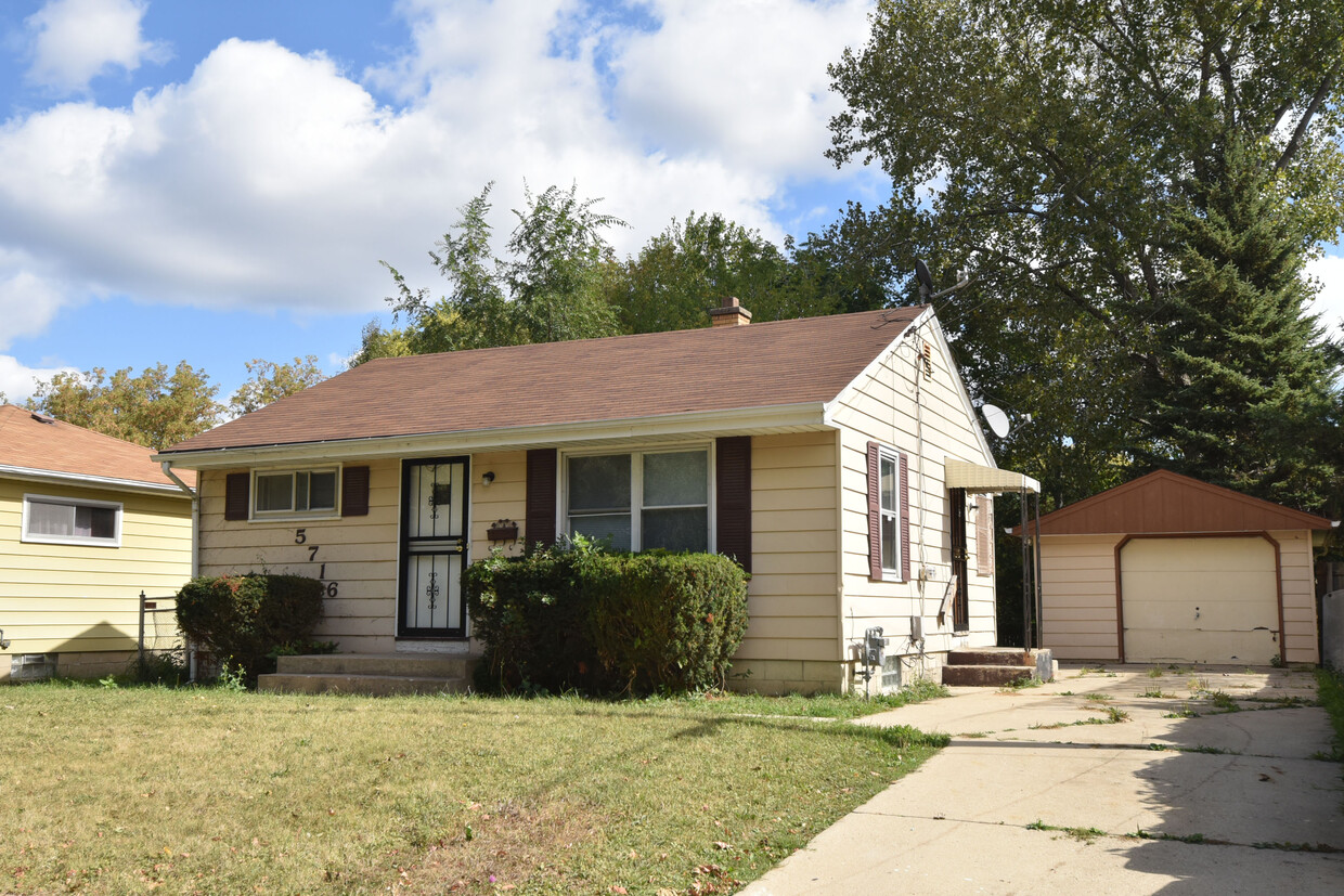 Primary Photo - 5716 N 63rd St