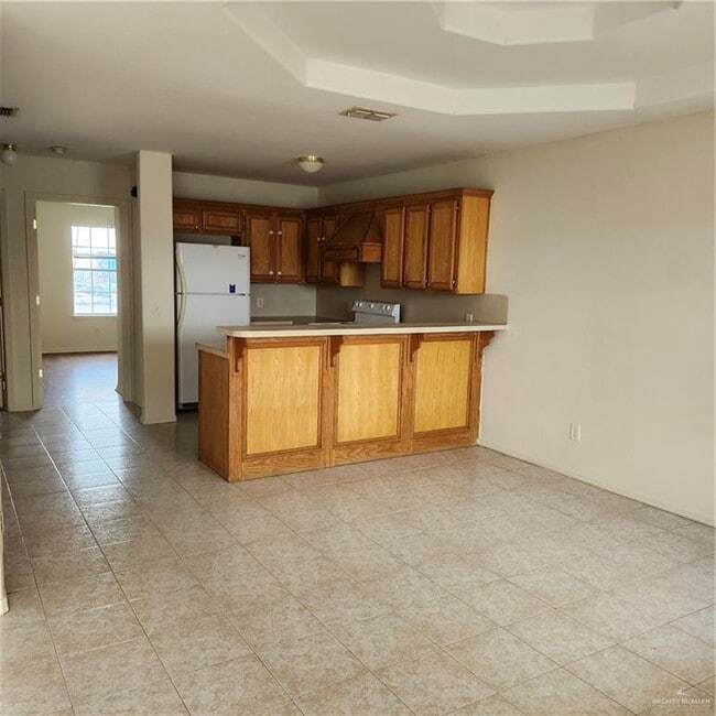 Building Photo - 6 Gastel Cir