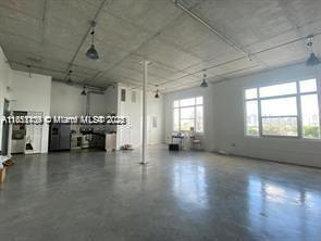 Foto principal - 250 NW 23rd St