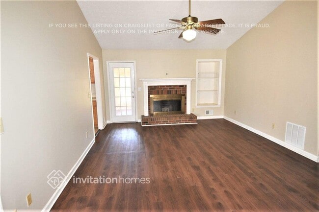 Building Photo - 2501 Whitebluff Way
