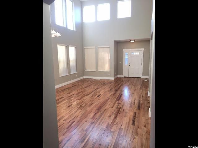Foto del edificio - Beautiful 4 Bd 2.5 Bath Home in Sandy