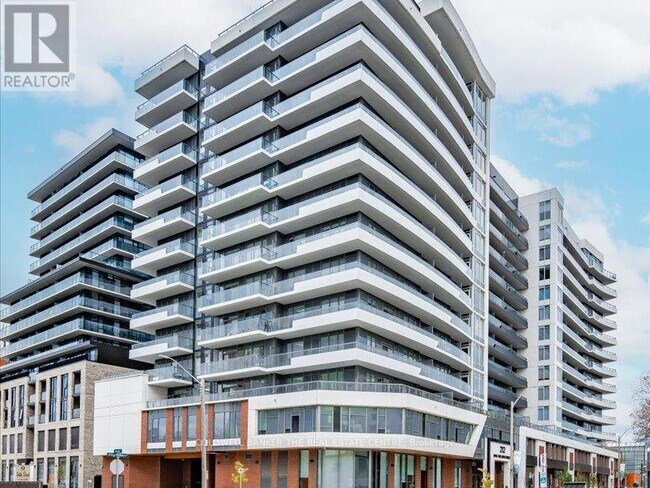 Building Photo - 212 King William St