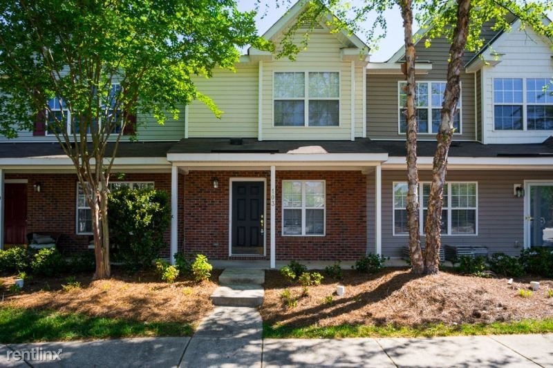 2 br, 2.5 bath House 103 Bridford Downs Dr House Rental in