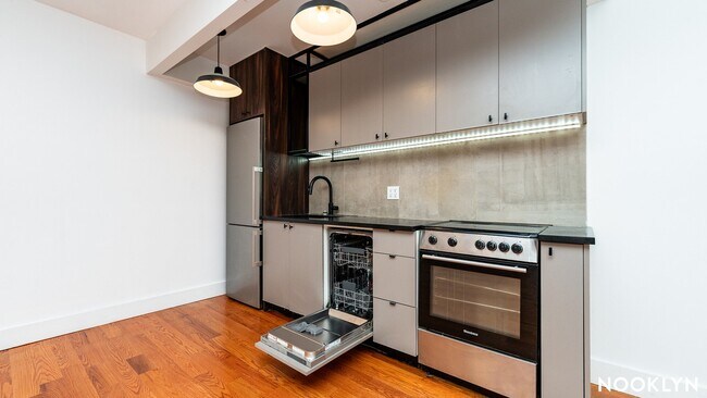 Foto del edificio - 620 Parkside Ave