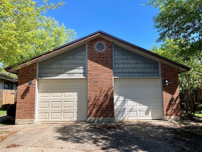 Foto del edificio - 2006 Courtney St