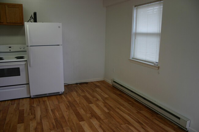 Foto del edificio - 75 Agway Ln