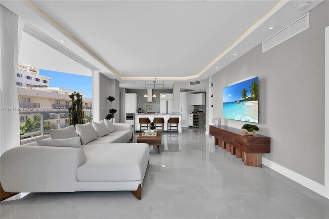 Foto del edificio - 4201 Collins Ave