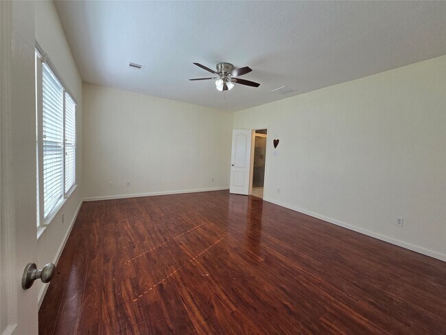 Building Photo - 6534 Briar Moss Ln