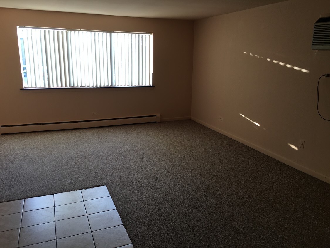 Primary Photo - 9465 S 85th Ct