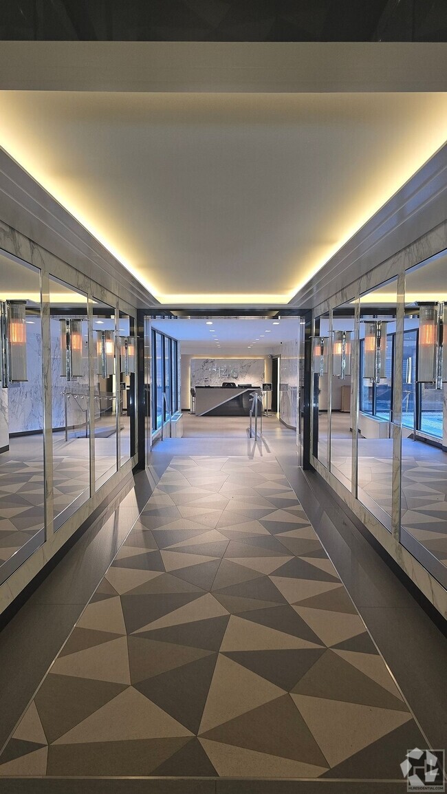 Building Photo - 3rd Ave & E 16th St. Modern 1-Bedroom Apt ...