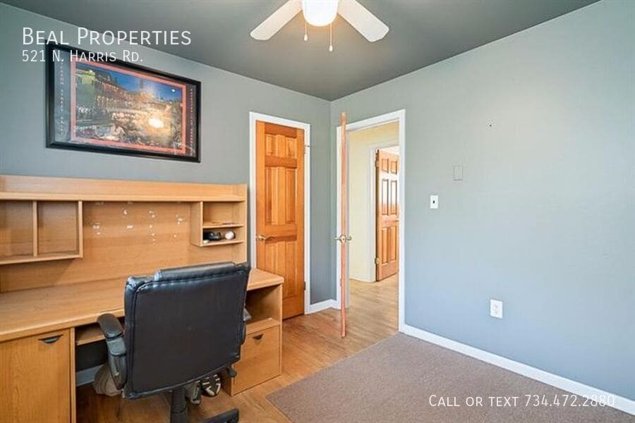Primary Photo - 521 N Harris Rd