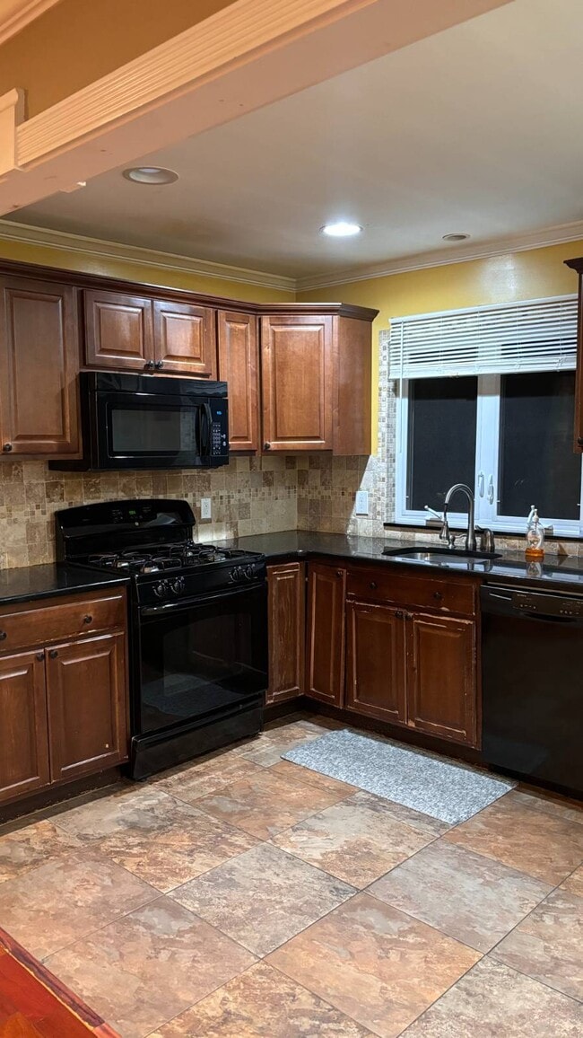 Foto del edificio - 89 Cedar St