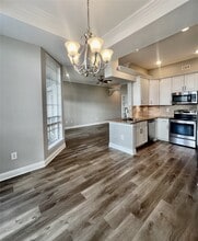 Building Photo - 5353 Memorial Dr