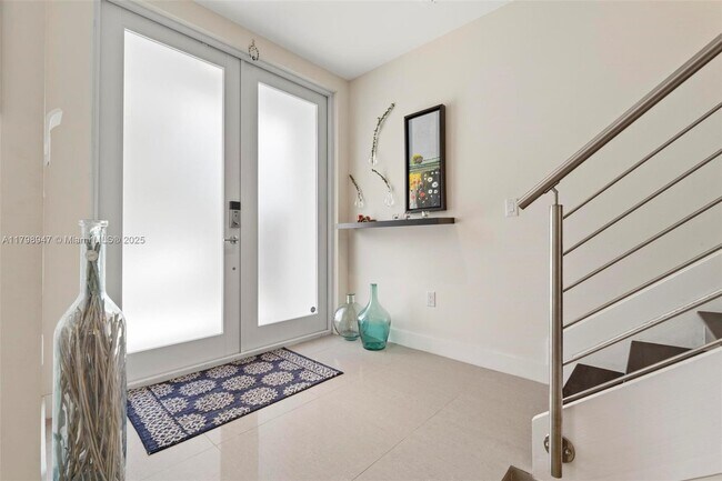 Foto del edificio - 10350 NW 66th St