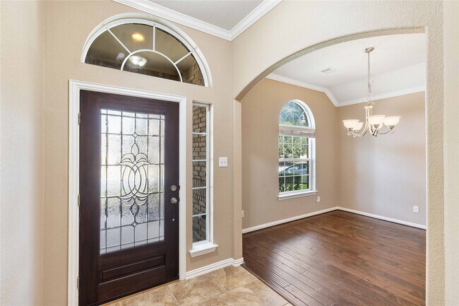 Foto del edificio - 13814 McKinney Creek Ln