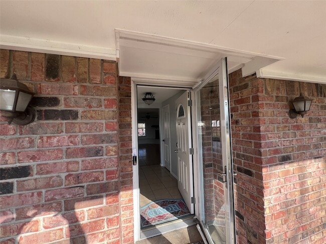 Photo - 818 Fairlawn Dr House