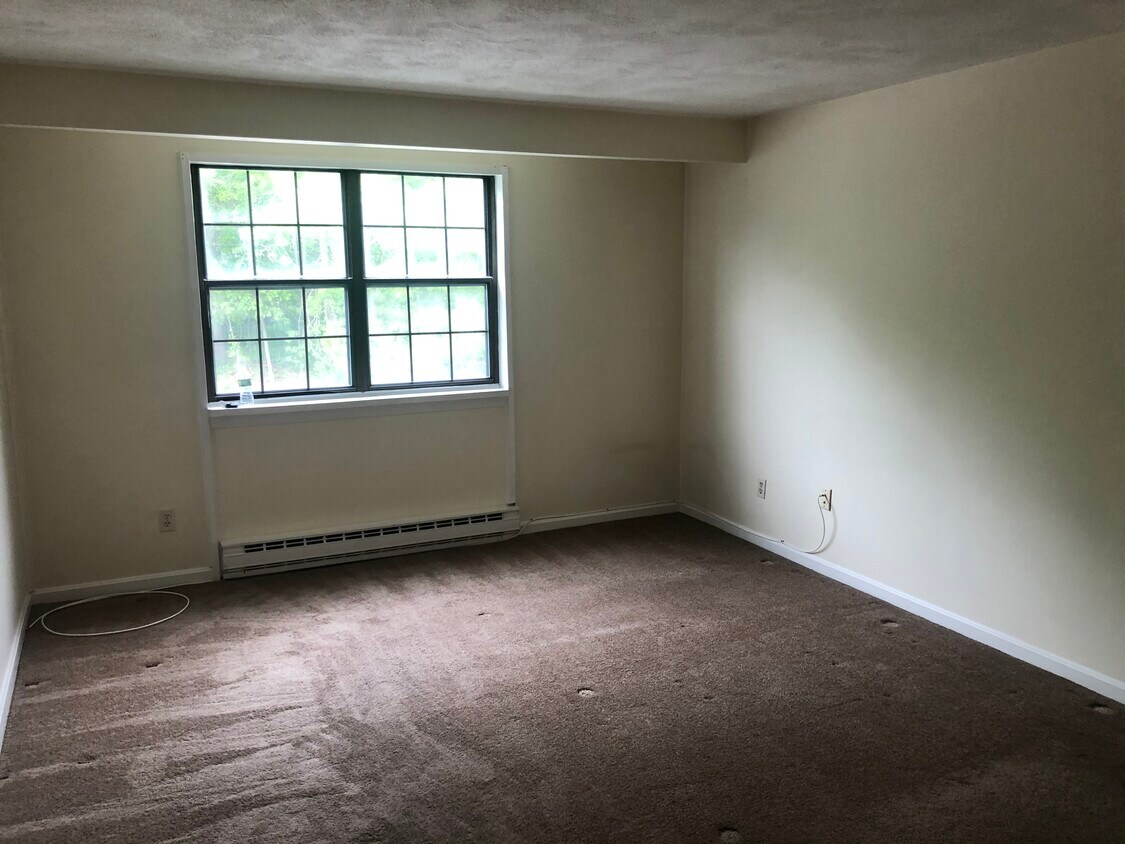 15 Spencer Rd, Boxborough, MA 01719 Apartments in Boxborough, MA