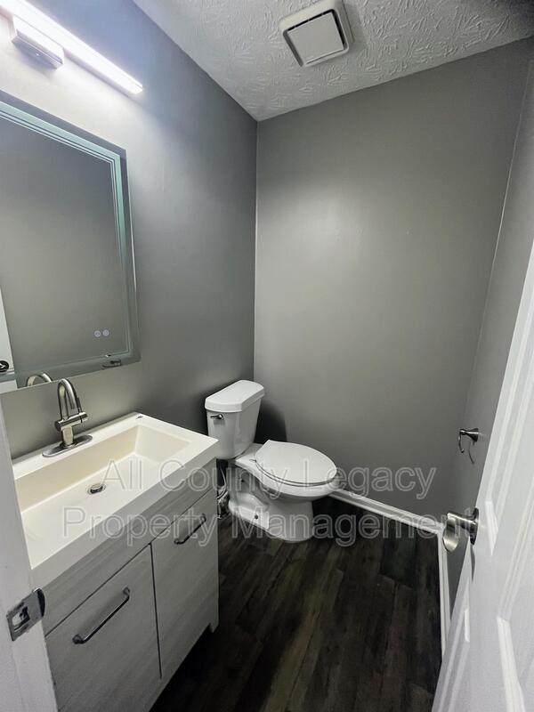 Foto del edificio - 2674 Parkside Way