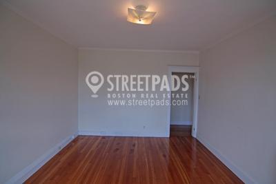 Building Photo - 2 bedroom in Malden MA 02148