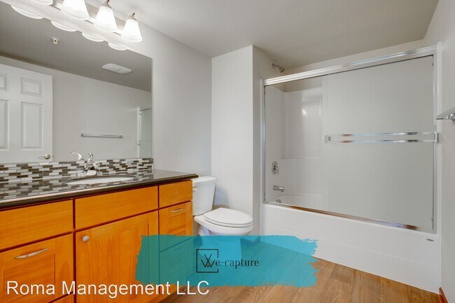 Building Photo - 5116-5122 La Bounty Dr