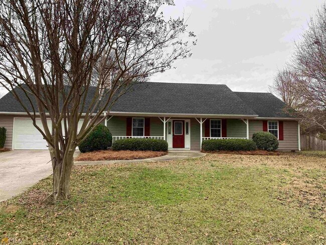 Building Photo - 155 Hope Hollow Rd