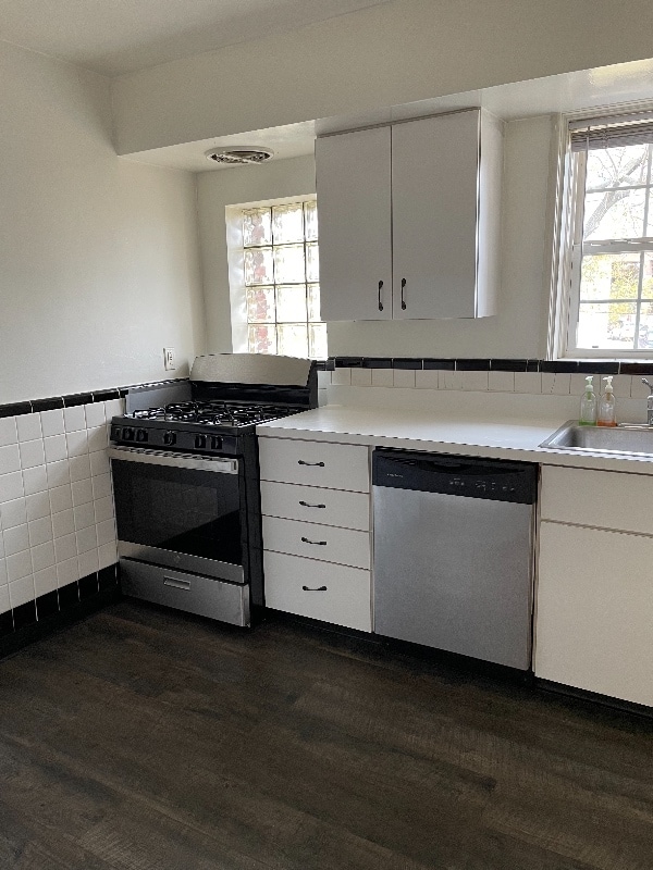 Building Photo - 41 Brighton Way