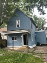 Building Photo - 267 Breckenridge St