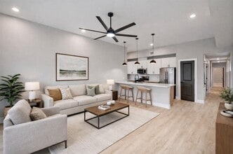 Building Photo - 7349 Sandle St