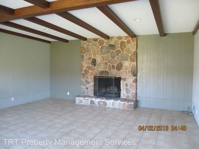 Foto del edificio - 4 br, 3.5 bath House - 4711 N. SANDSTONE PL
