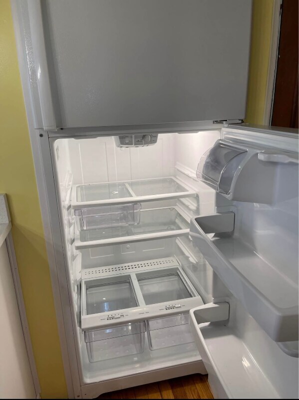 Building Photo - 512 Pine St