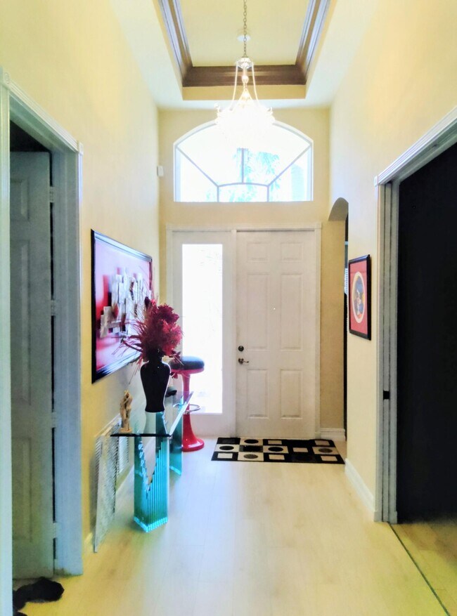 Foto del edificio - 10680 Richfield Way