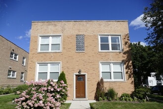 Building Photo - 9003 Bronx Ave