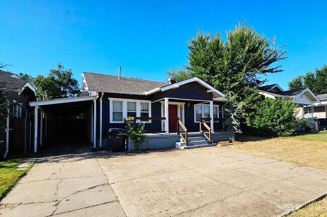 Foto del edificio - 3 Bed/2 Bath Paseo District Neighbor