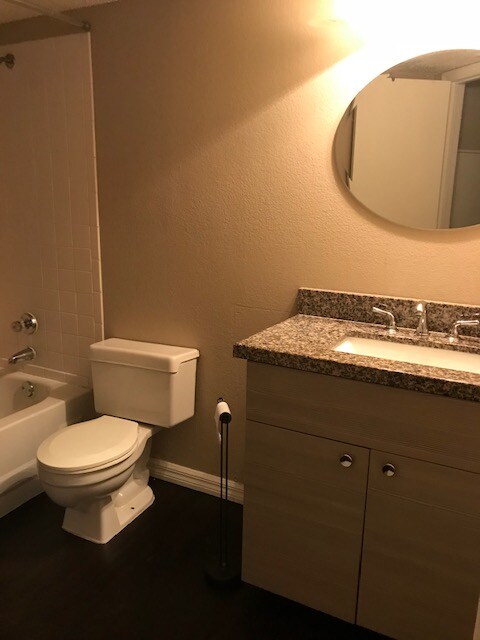 Building Photo - 12740 Equestrian Cir