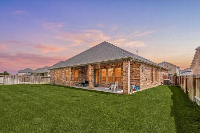 Building Photo - 31611 Donoso Dr