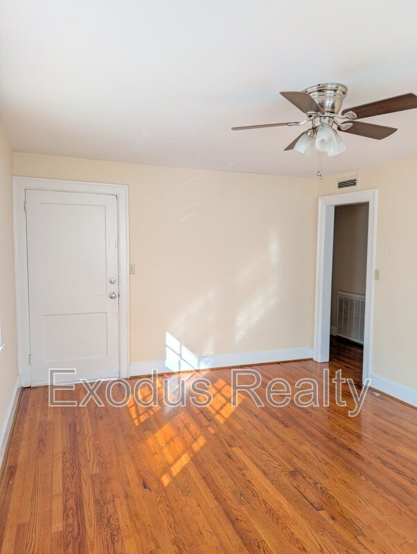 Foto del edificio - 310 N Gulf St