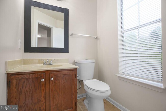 Foto del edificio - 502 Wind Ridge Dr