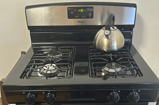 Foto del edificio - 1915 W Larchmont Ave