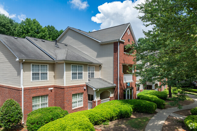 Building Photo - Towne Square Apartments