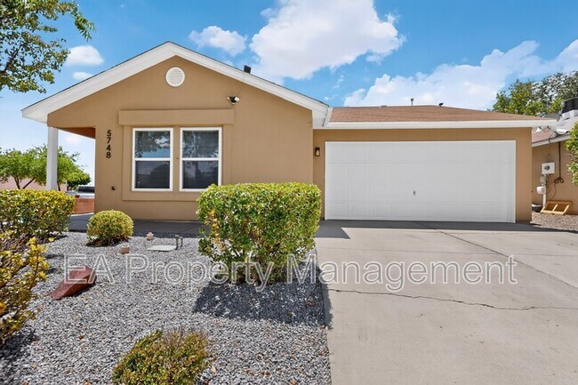 Foto del edificio - 5748 Pinon Flats Rd NW
