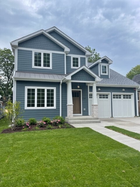 Primary Photo - 2120 Woodland Ave