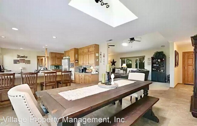 Foto del edificio - 3 br, 2.5 bath House - 2798 Alta Vista Drive