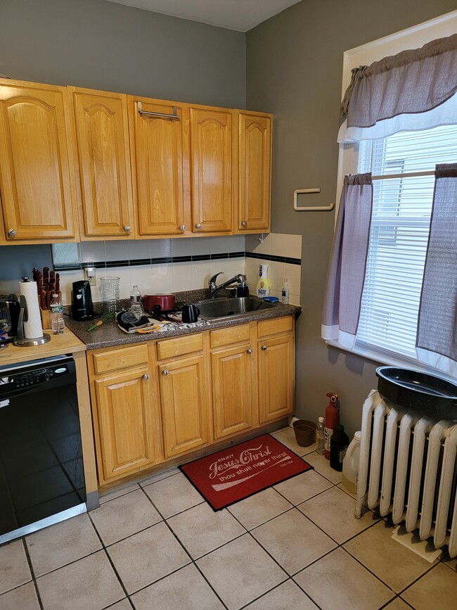 Kitchen - 237 1st Avenue