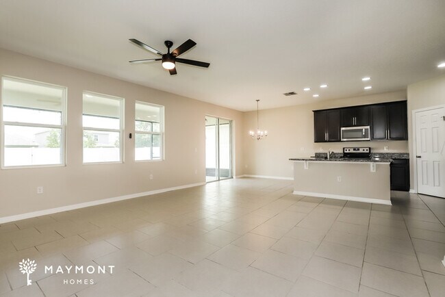 Foto del edificio - 2400 Sanderling St