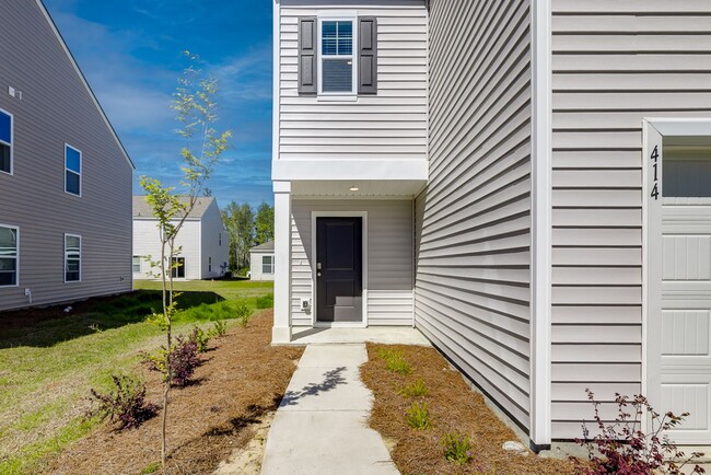Building Photo - Brand New Construction in Longleaf Village!